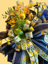 Load image into Gallery viewer, Welcome Wreath, Lemon Wreath, Home Decor, Spring Wreath, Summer Wreath