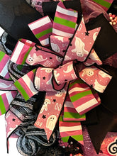 Load image into Gallery viewer, Pink Ghost Halloween Wreath, Halloween Decor, Pink and Black Halloween