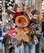 Load image into Gallery viewer, Welcome Gingerbread Wreath, Christmas Decor, Gingerbread Christmas