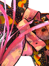 Load image into Gallery viewer, Pink Ghost Halloween Wreath, Halloween Wreath, Pink and Black Halloween Decor