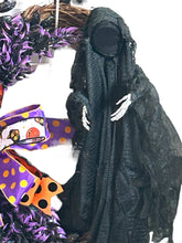 Load image into Gallery viewer, Faceless Scary Witch Wreath, Halloween Wreath, Halloween Decor