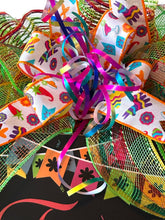 Load image into Gallery viewer, Fiesta Wreath, Fiesta Decor