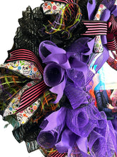 Load image into Gallery viewer, Dia de los Muerte Wreath, Day of the Dead Wreath, Day of the Dead Couple