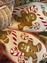 Load image into Gallery viewer, Baking Spirits Bright Wreath, Christmas Wreath, Gingerbread Wreath, Christmas Decor