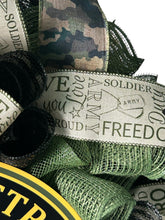 Load image into Gallery viewer, Army Wreath, Military Gift, Patriotic, Brave and Strong Army, Veteran Gift