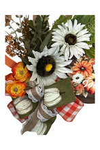 Load image into Gallery viewer, Welcome Fall Wreath, Thanksgiving, Fall Decor, Fall Sunflowers