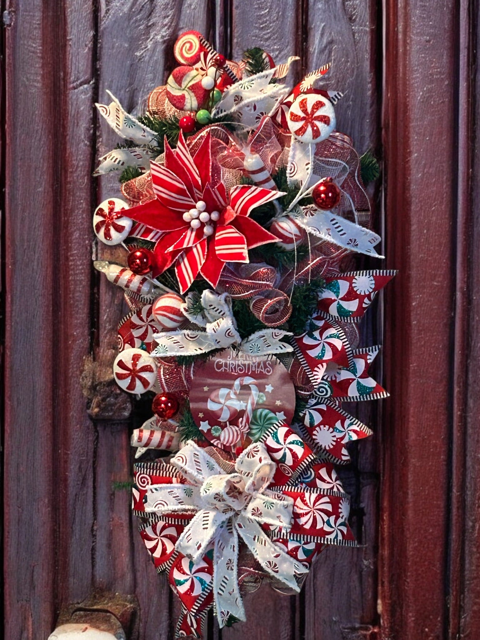 Peppermint Candy Swag, Christmas Wreath, Christmas Candy, Candy Theme –  Antonia's Happy Crafting \u0026 Gifts, image size:1536x2048