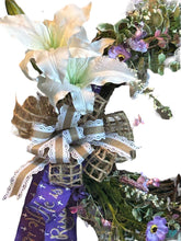 Load image into Gallery viewer, He Is Risen Grapevine Wreath, Easter Wreath, Easter decor, Religious