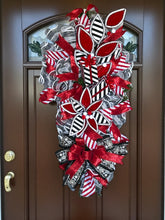 Load image into Gallery viewer, Black, Red, and White Christmas Swag, Christmas Decor, Elegant Christmas