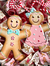 Load image into Gallery viewer, Boy and Girl Gingerbread Wreath, Christmas Wreath, Ginger Bread Christmas, Christmas Decor