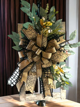 Load image into Gallery viewer, Neutral Wreath, Everyday Wreath, Door Wreath, Window Frame Wreath
