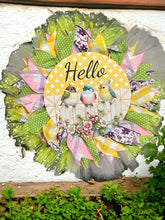Load image into Gallery viewer, Hello Bird Theme Wreath, Spring Summer Wreath
