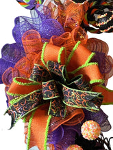 Load image into Gallery viewer, Frankenstein Halloween Wreath, Halloween Decor, Monster Wreath