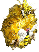 Load image into Gallery viewer, Welcome Bee Wreath, Welcome Wreath, Front Door Decor