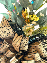 Load image into Gallery viewer, Neutral Wreath, Everyday Wreath, Door Wreath, Window Frame Wreath