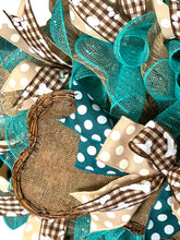 Load image into Gallery viewer, Dog Wreath, Pet Wreath, Dog Bone Burlap