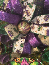 Load image into Gallery viewer, Mardi Gras Wreath, Mardi Gras Decor, Fat Tuesday Celebration