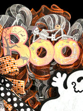 Load image into Gallery viewer, Ghost Wreath, Halloween Wreath, Halloween Decor