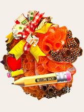 Load image into Gallery viewer, Welcome Back Classroom Wreath, Teacher Wreath, School Decor, Teacher Gift