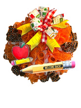 Load image into Gallery viewer, Welcome Back Classroom Wreath, Teacher Wreath, School Decor, Teacher Gift