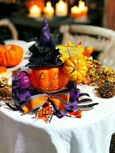 Load image into Gallery viewer, Pumpkin Center Piece