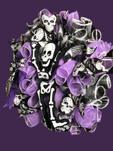 Load image into Gallery viewer, Skeleton Halloween Wreath, Halloween Decor