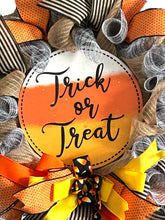 Load image into Gallery viewer, Trick or Treat Wreath Halloween Wreath Halloween Decor