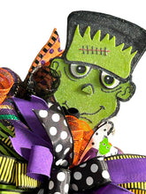 Load image into Gallery viewer, Frankie and Bride Halloween Wreath, Halloween Decor