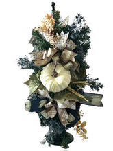 Load image into Gallery viewer, Fall Swag, Pumpkin Swag, Fall Decor, Thanksgiving Decor, Autumn Decor