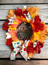 Load image into Gallery viewer, Teacher Wreath, Welcome to Our Classroom Wreath, Teacher Gift