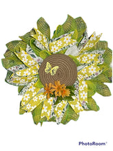 Load image into Gallery viewer, Petal Flower Wreath Green and Yellow