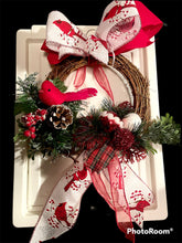 Load image into Gallery viewer, Christmas Cardinal Grapevine Wreath