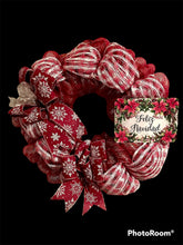 Load image into Gallery viewer, Feliz Navidad Christmas Wreath
