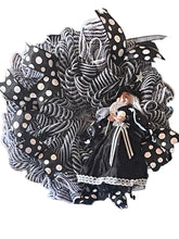 Load image into Gallery viewer, Fabric Witch Halloween Wreath