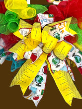 Load image into Gallery viewer, Teach Inspire Grow Teacher Classroom Wreath