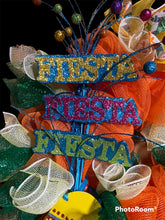 Load image into Gallery viewer, Fiesta Wreath