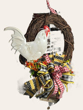 Load image into Gallery viewer, White Rooster Farmhouse Grapevine Wreath