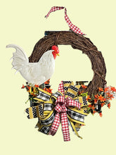Load image into Gallery viewer, White Rooster Farmhouse Grapevine Wreath