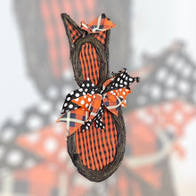 Load image into Gallery viewer, Cat Vine/Fabric Halloween Wreath Halloween Decor