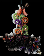 Load image into Gallery viewer, Spooky Eyes Witch Hat Wreath