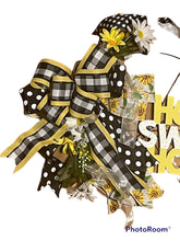 Load image into Gallery viewer, Home Sweet Home Wreath