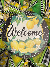 Load image into Gallery viewer, Welcome Lemon Theme Wreath
