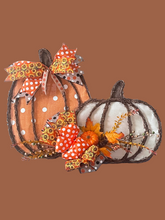 Load image into Gallery viewer, Pumpkins Vine and Fabric Doorhanger/Wreath