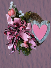Load image into Gallery viewer, Valentine Heart Grapevine Wreath