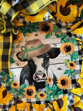Load image into Gallery viewer, Bessie Cow Wreath Home Decor Farm House Decor