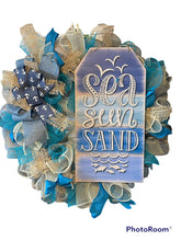 Load image into Gallery viewer, Sea Sun Sand Wreath
