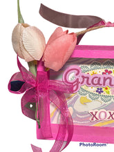 Load image into Gallery viewer, Grandma XOXO Shadow Box