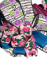 Load image into Gallery viewer, Mom my Superhero Wreath