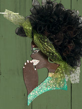 Load image into Gallery viewer, Praying DIVA Wreath Green & Black
