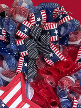 Load image into Gallery viewer, Red White and Blue Wreath